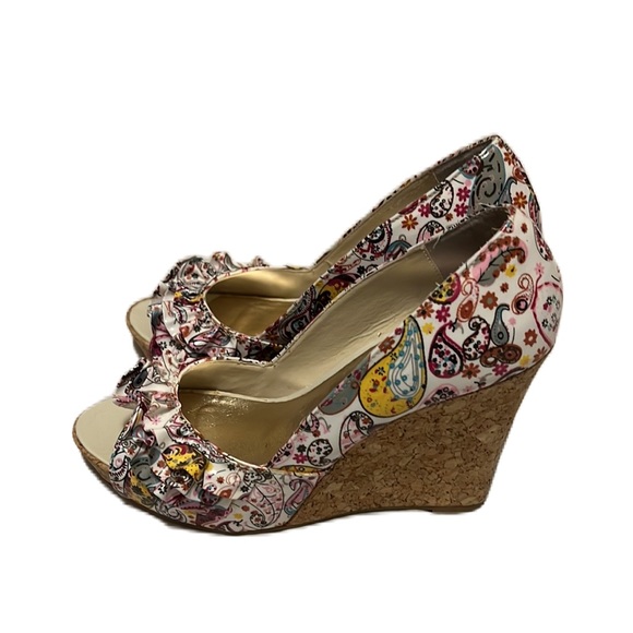 Women’s STEVE MADDEN, Open Toe, Wedges, Multi Colors, Size 6.5 - Picture 2 of 6